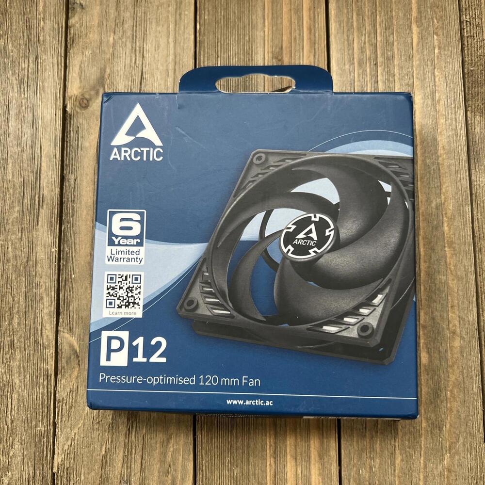 ARCTIC P12 PWM Pressure-Optimised 120 mm Computer Fan 3-Pin Fluid Dynamic Bearin